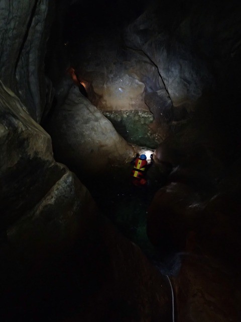 GorgeBlau4.JPG - 36.84 kb