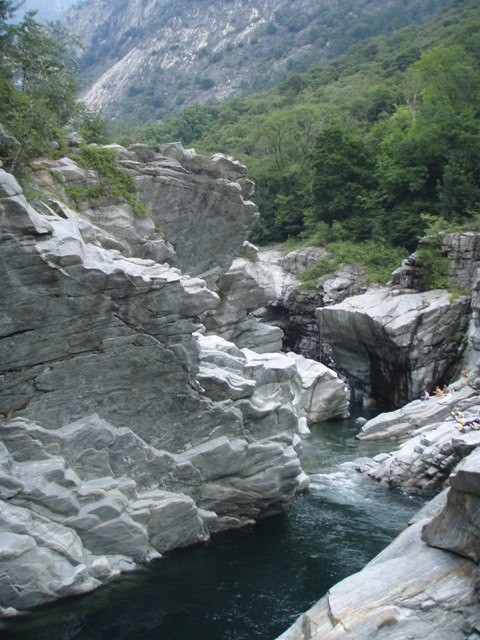 P8040024.JPG - 94.69 kb