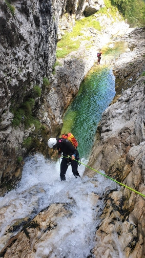 Viela_I_Abseiler.jpg - 85.47 kb