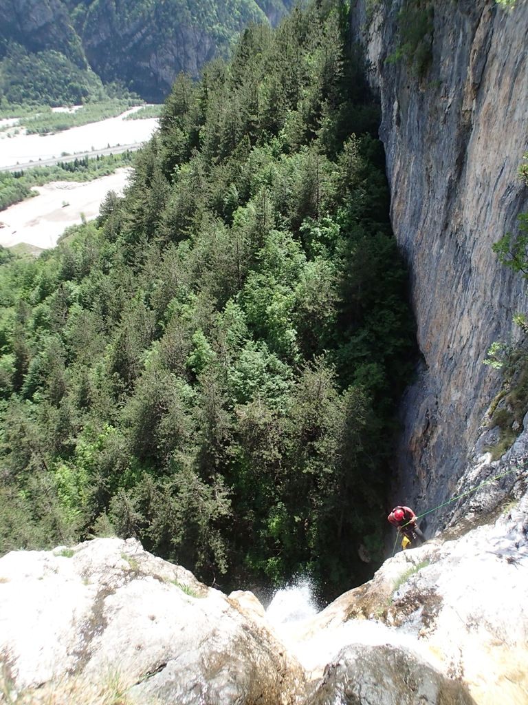 P5170215.JPG - 302.53 kb