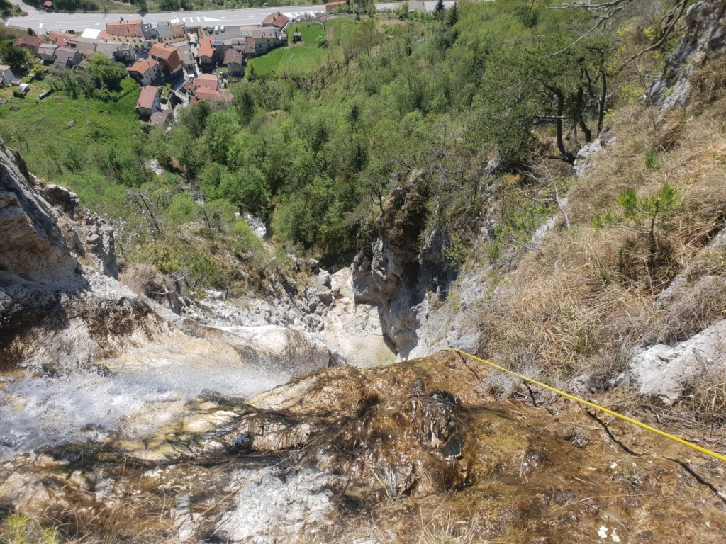 37m_Abseiler_Blick_Villanova.jpg - 339.84 kb