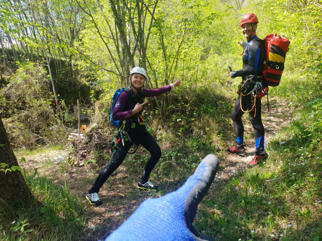 Abzweigung_bei_letzten_Abseiler.jpg - 379.62 kb