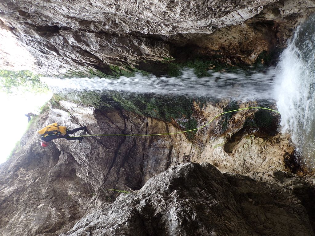 Stierkarabfluss  (3).xnbak.jpg - 3.67 MB