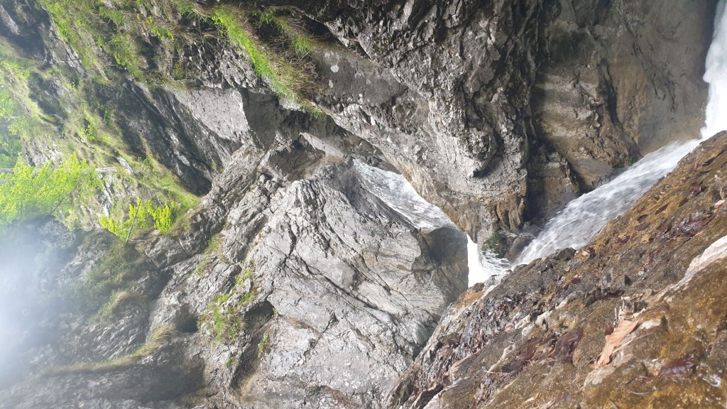 linker_zufluss_kaskade.jpg - 256.03 kb