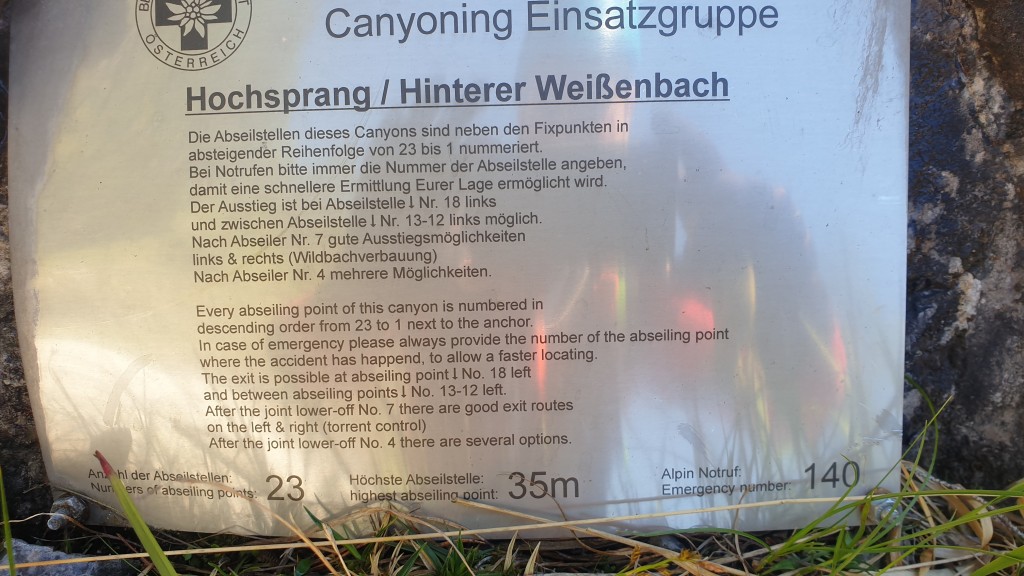 Bergrettungschild.jpg - 165.71 kb