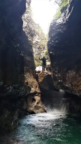 Viela_IV_Sprung von Klemmblock.jpg - 49.22 kb