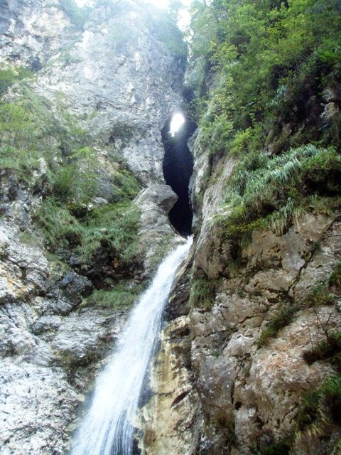 Rio Lavarie6.JPG - 125.4 kb