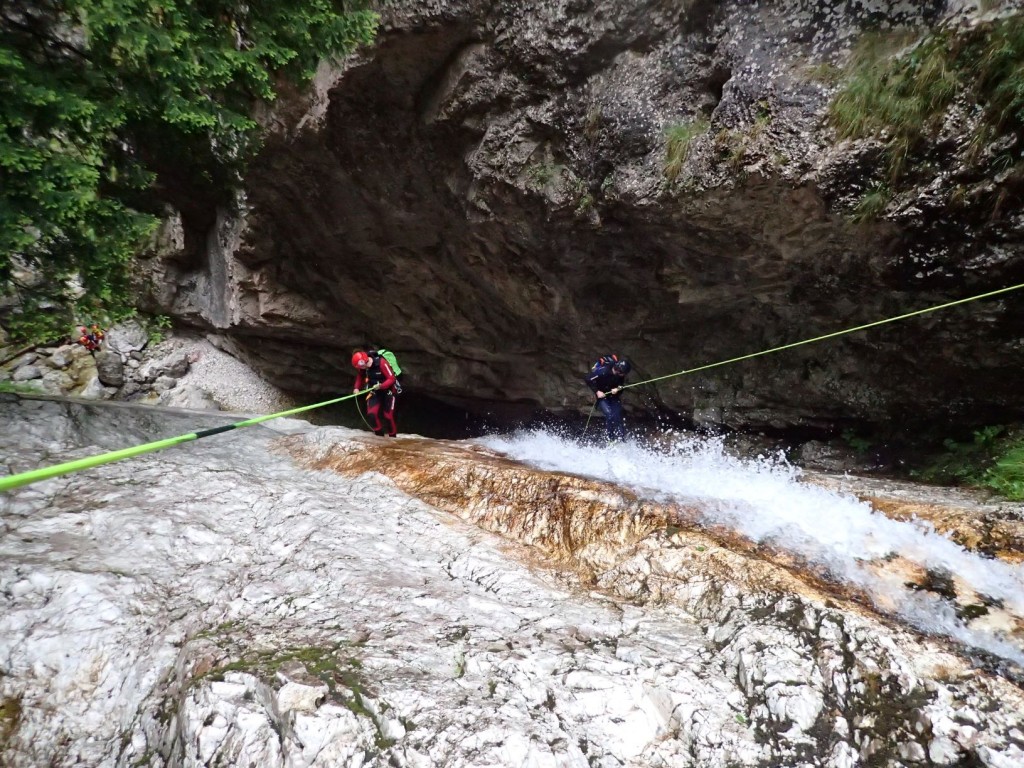 P5270034.JPG - 292.39 kb