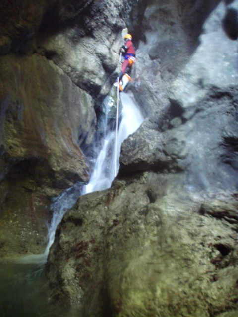 Jacuzzi9.JPG - 72.8 kb