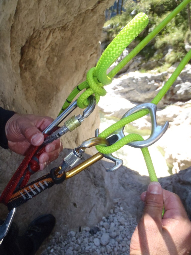 Selbstseilrolle bei Wassergefahr.JPG - 168.18 kb