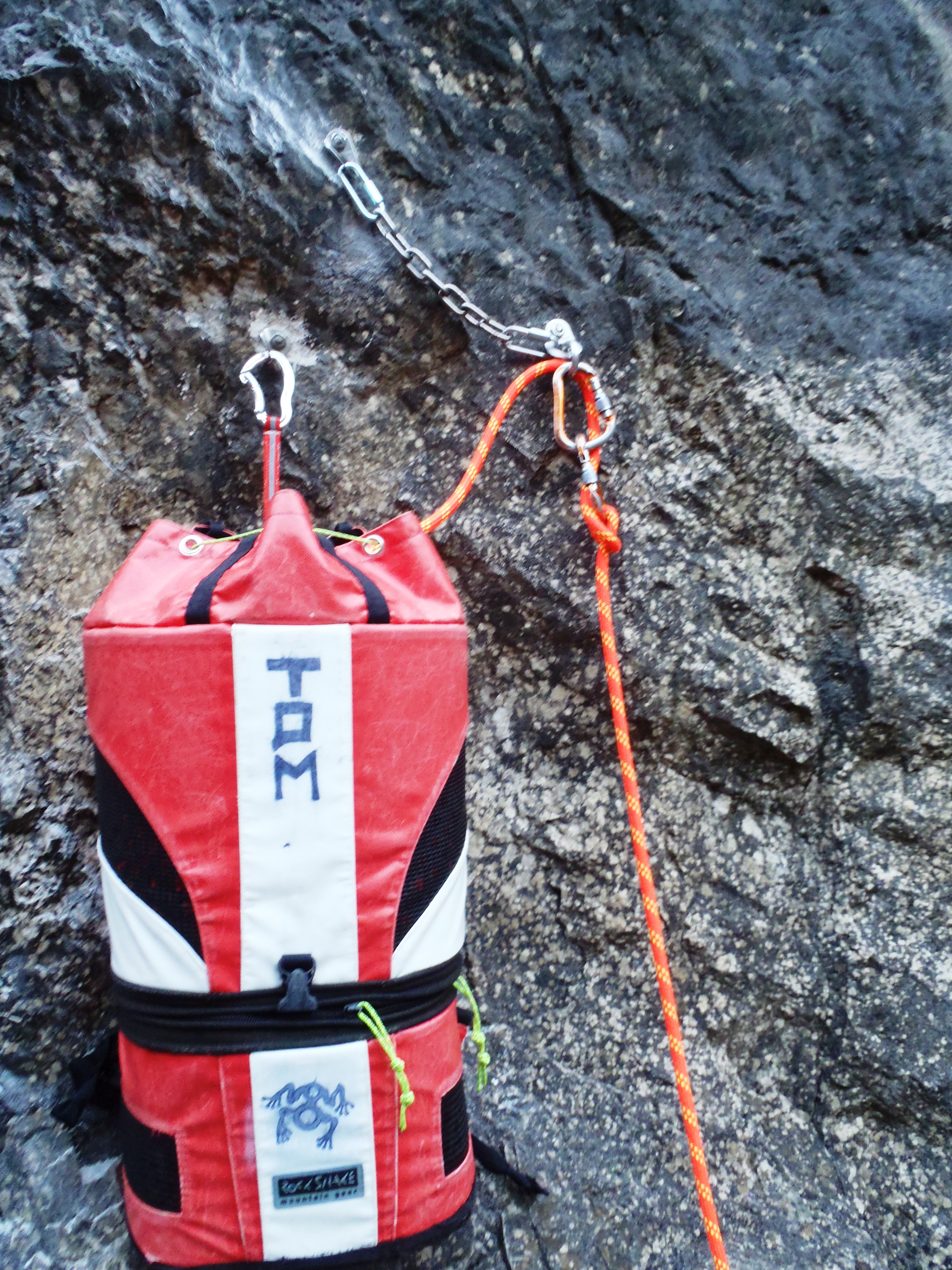 109 Ordentlicher Standplatz.JPG - 2.89 MB